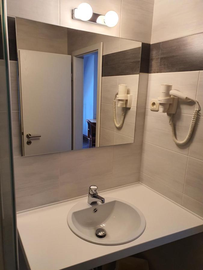 Hotel Friedensbruecke 그레이즈 외부 사진