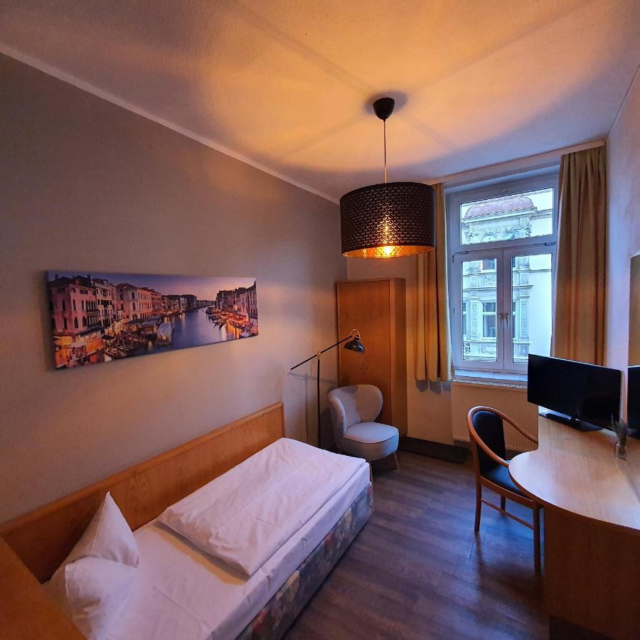 Hotel Friedensbruecke 그레이즈 외부 사진